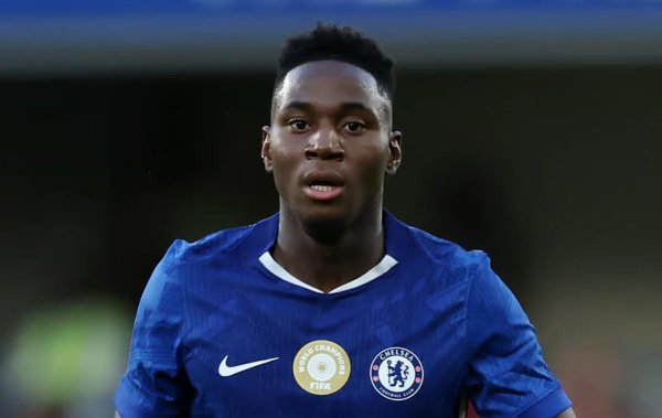 亿赢配资网 又增伤员，葡萄牙足协：切尔西中场埃苏戈右大腿肌肉不适